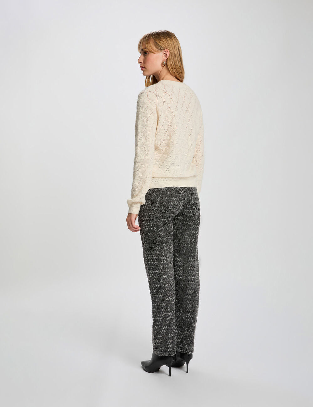 Πουλόβερ με διάτρητη πλέξη