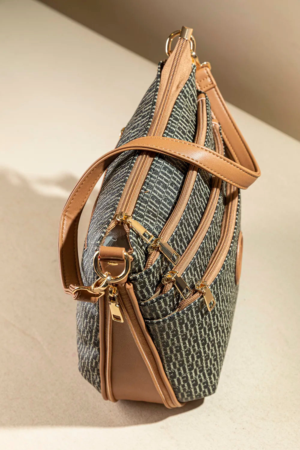 FRAGOLA Τσάντα Ώμου Crossbody Πολλαπλών Θέσεων Logo λήψη από πάνω