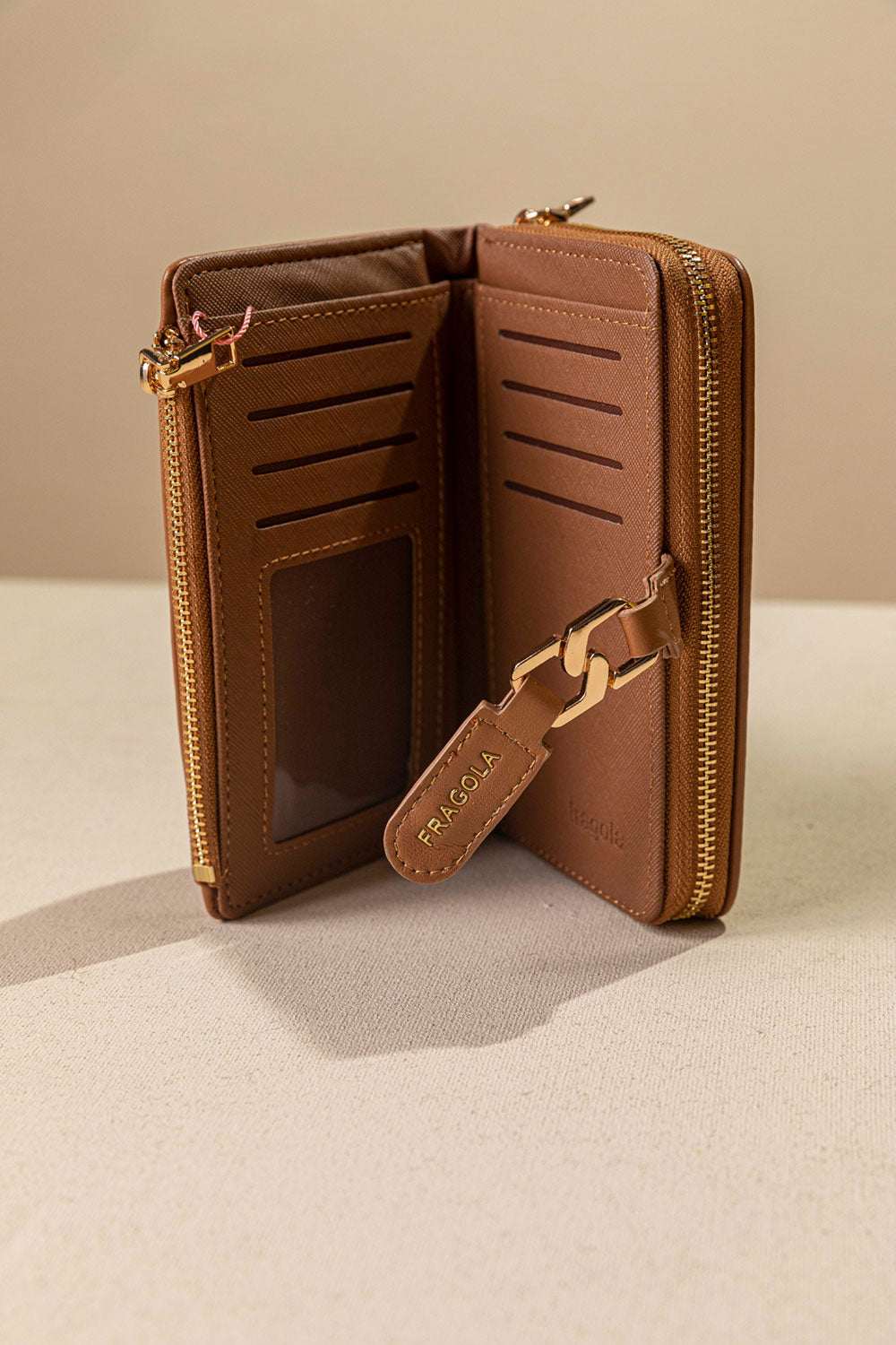 Πολυθέσιο πορτοφόλι μεσαίου μεγέθους