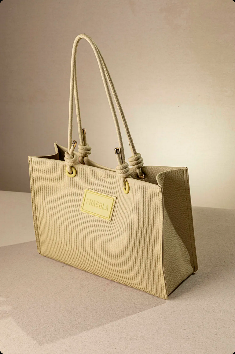 Τσάντα ώμου με extra τσαντάκι