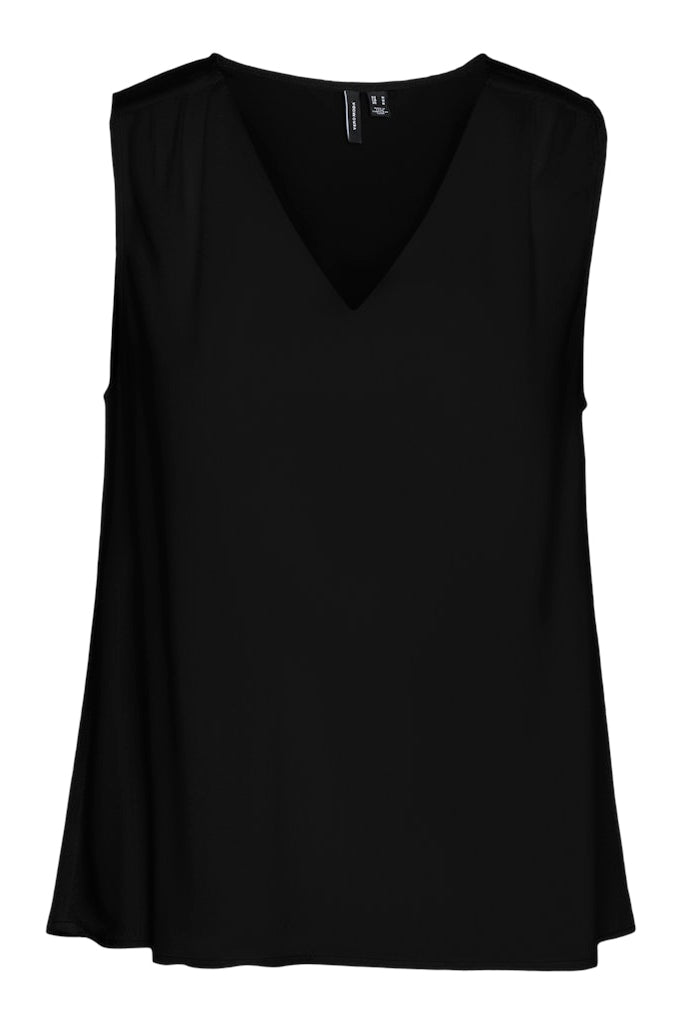 Flat lay φωτογραφία της μαύρης αμάνικης VERO MODA γυναικείας μπλούζας από viscose
