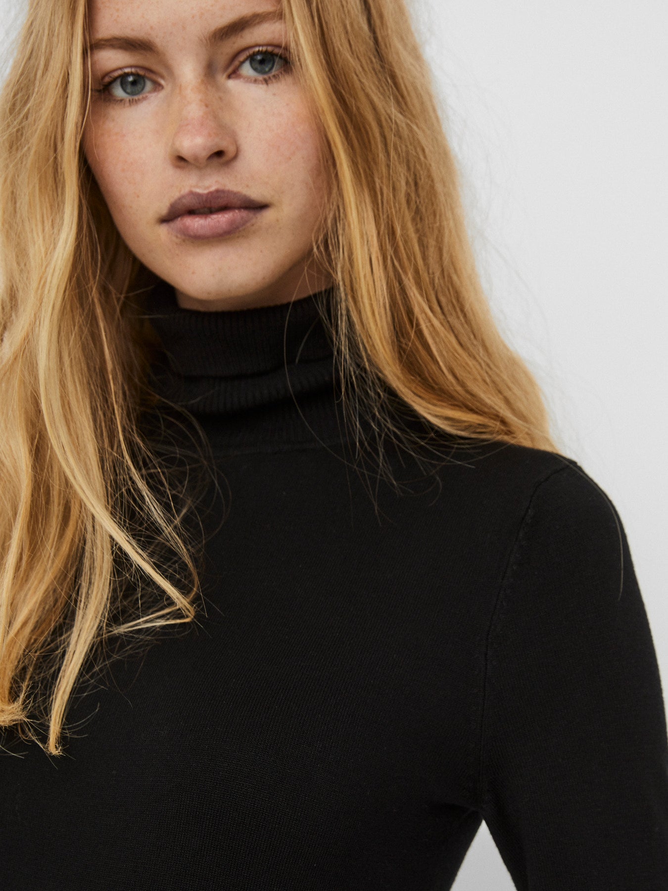Vero Moda Γυναικείο Basic Ζιβάγκο Μαύρο λεπτομέρεια πλέξης και ριμπ τελειώματος