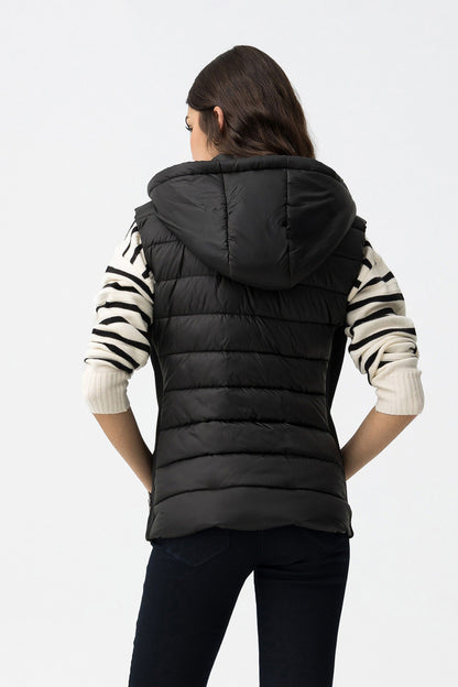 Αμάνικο Μπουφάν Καπιτονέ με Κουκούλα