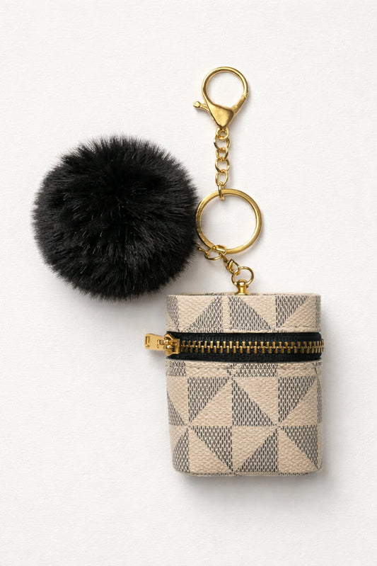 Bag Charm / Μπρελόκ Θήκη Ακουστικών Μπεζ με Μαύρο Pom Pom