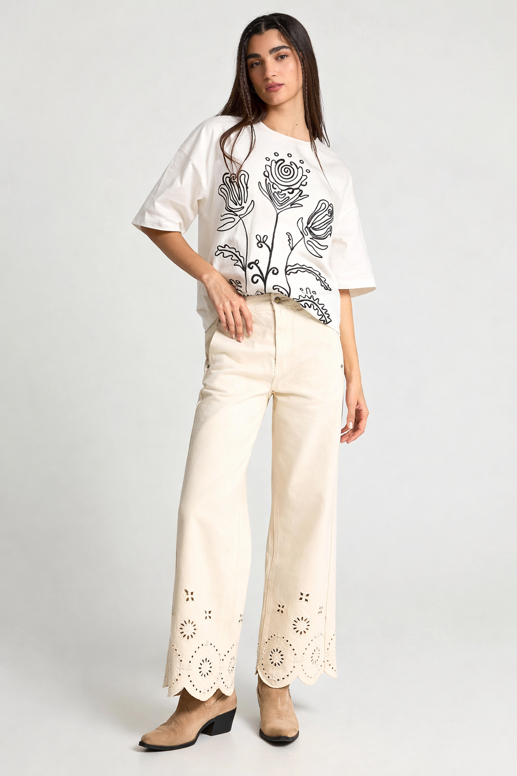 T-shirt με Κέντημα Loose Fit