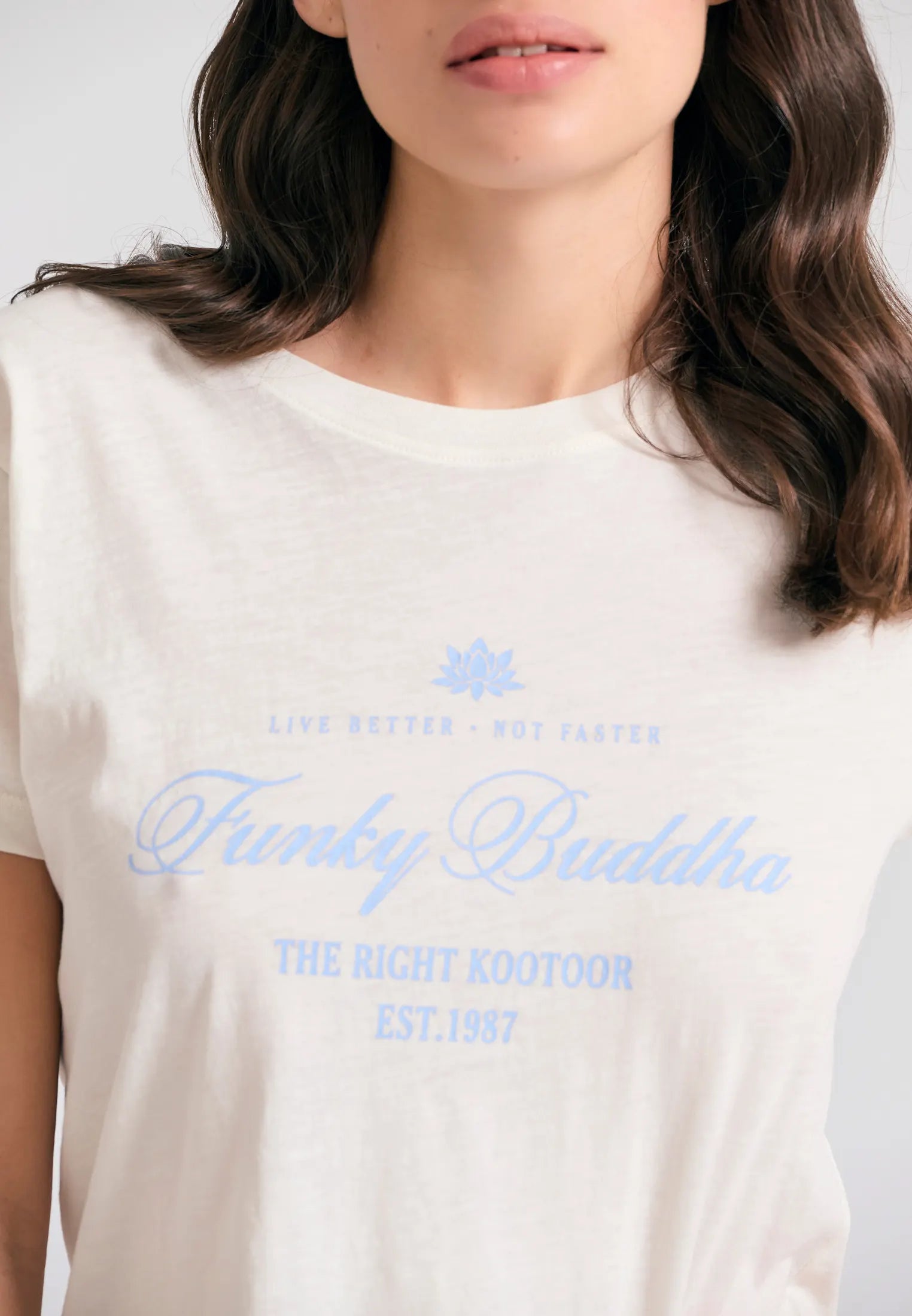 FUNKY BUDDHA off white basic t-shirt