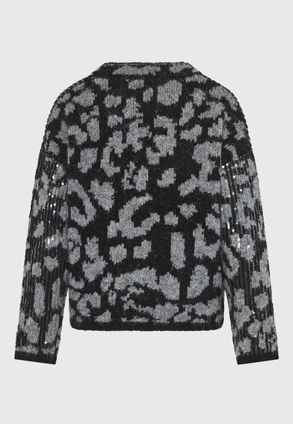 Πίσω όψη γυναικείου πλεκτού πουλόβερ με κανονική εφαρμογή