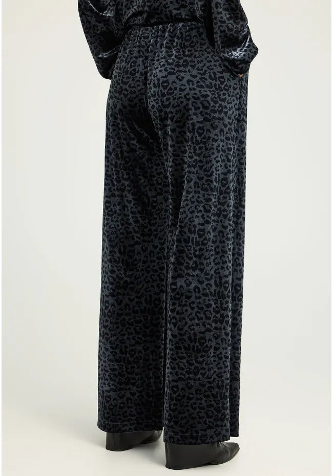 FUNKY BUDDHA Βελουτέ Παντελόνι με Λάστιχο Λεοπάρ πίσω όψη 