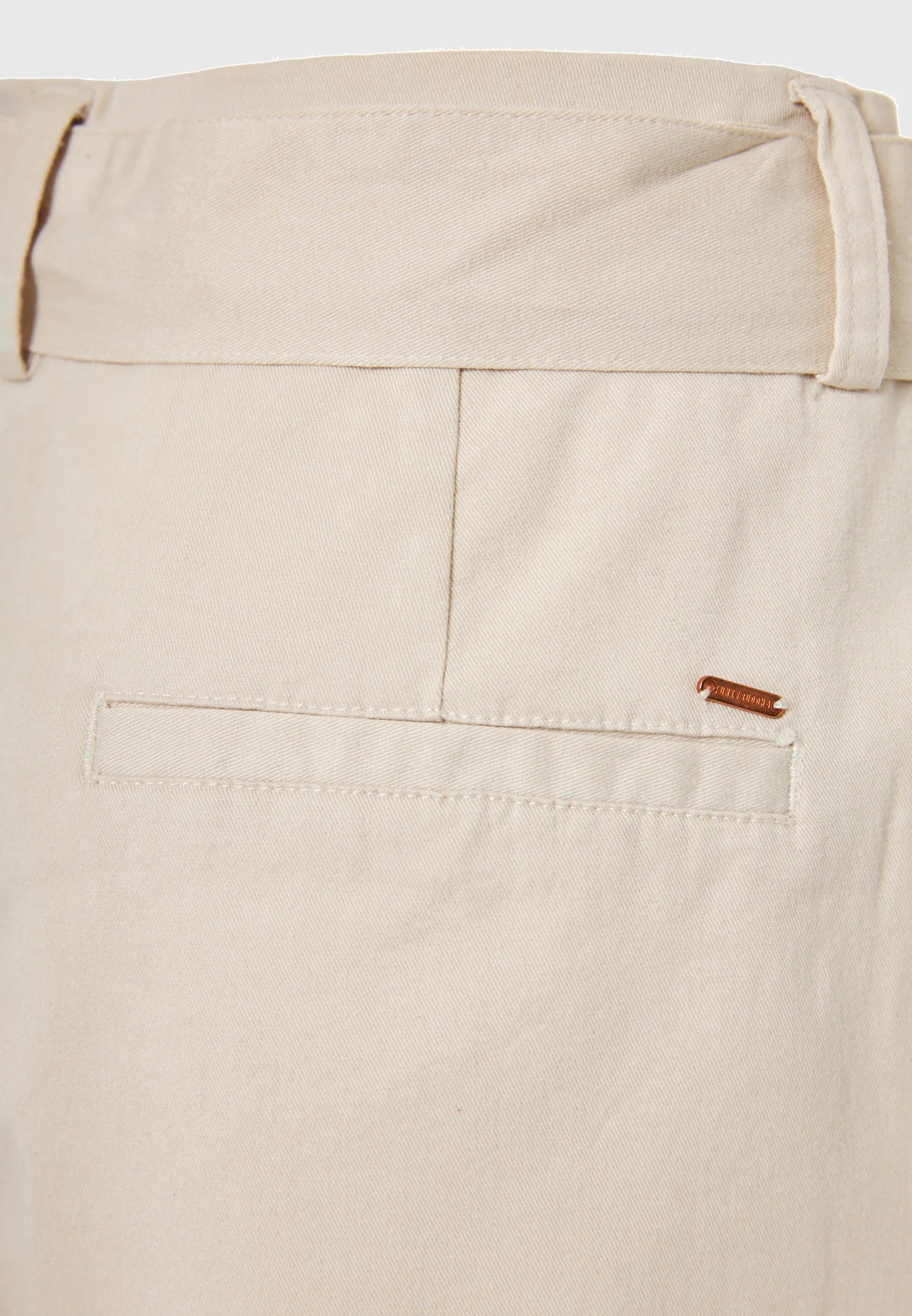 Βερμούδα Άνετη Εφαρμογή