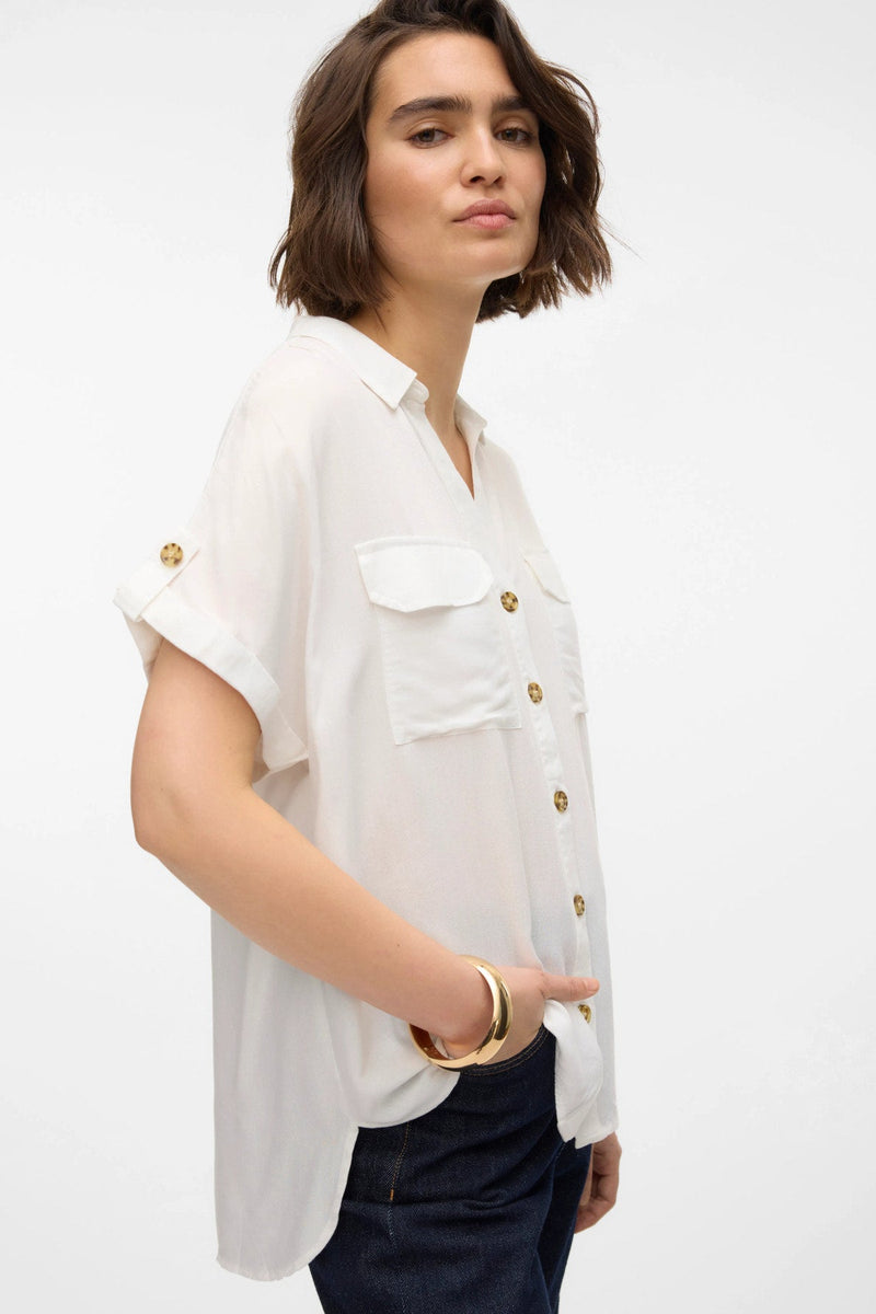 VERO MODA γυναικείο λευκό πουκάμισο από 100% LENZING™ ECOVERO™ Viscose πλάγια όψη
