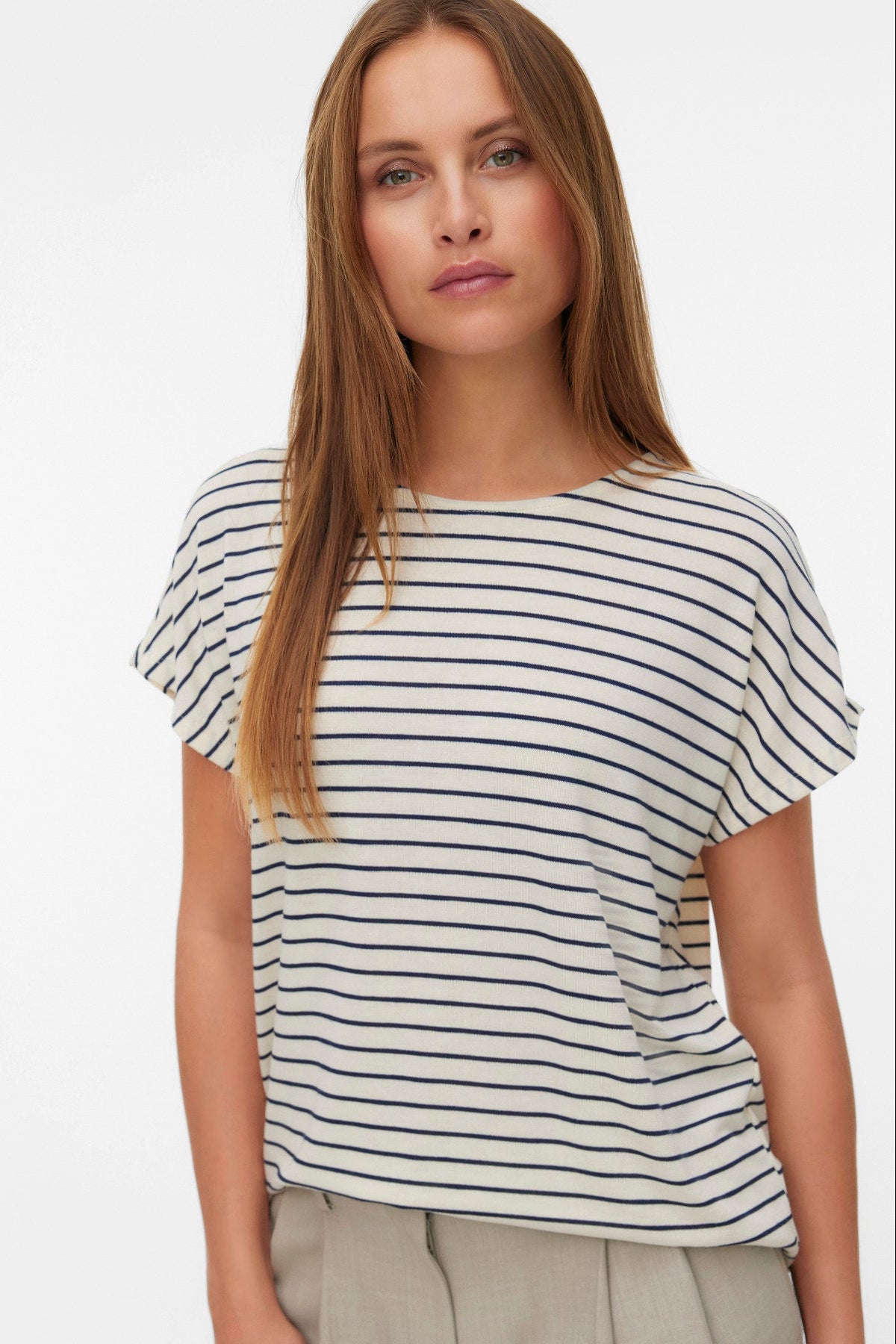 VERO MODA T-shirt Ριγέ Cap Sleeves Εκρού-Μπλε μπροστινή όψη