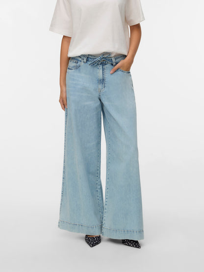 VERO MODA Τζιν Wide-Leg Κανονική Μέση με Ζώνη Light Blue Denim μπροστινή όψη