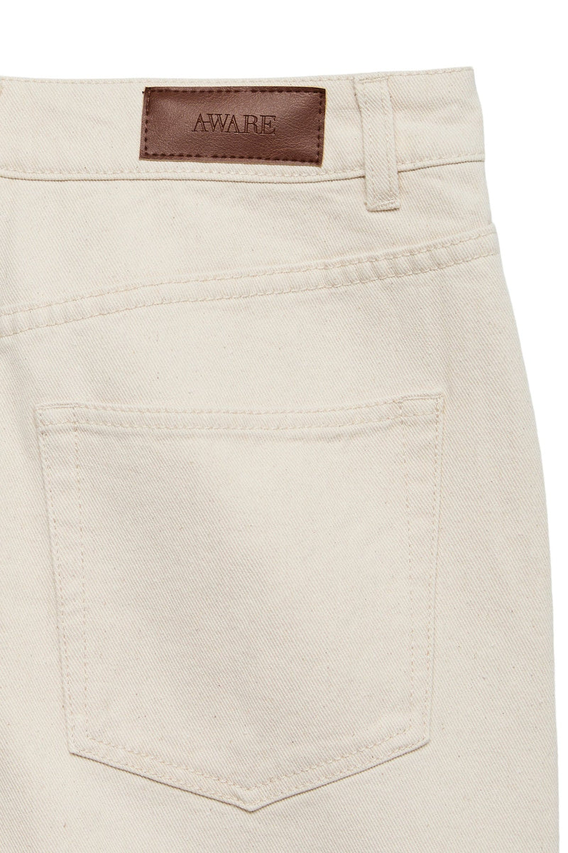 VERO MODA Βερμούδα Τζιν Wide-Leg Ψηλόμεση Εκρού πίσω όψη λεπτομέρεια