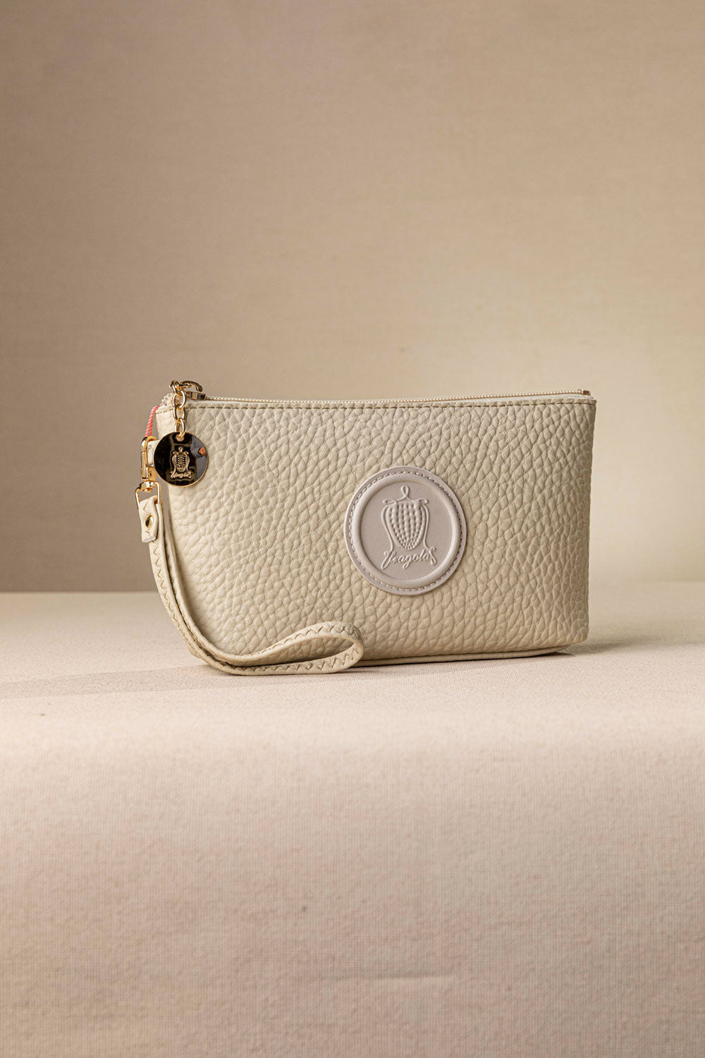 Νεσεσέρ χειρός