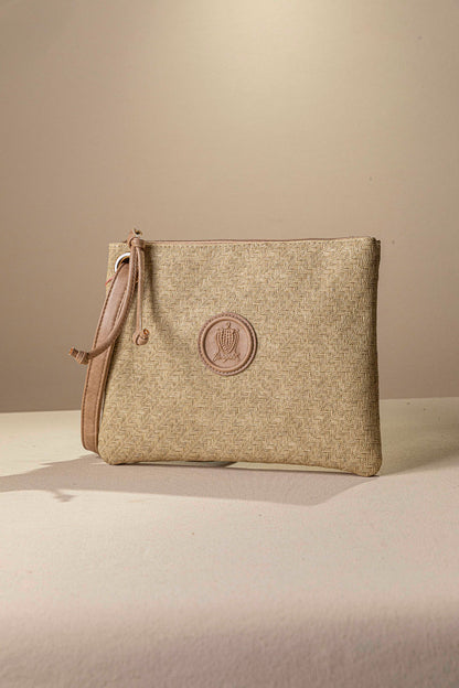 Τσαντάκι/νεσεσέρ με υφή ψάθας