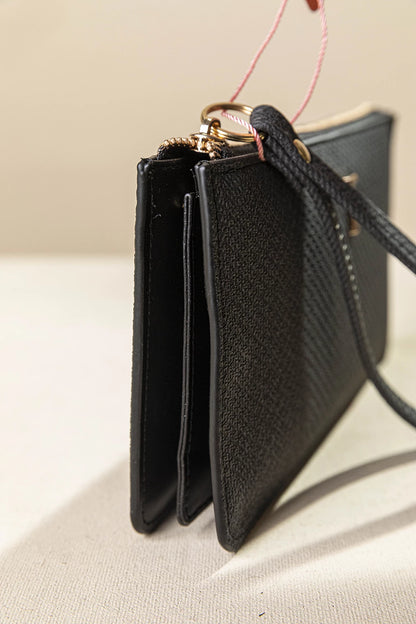 γυναικεία FRAGOLA BAGS μαύρο πορτοφόλι πλάγια όψη λουράκι καρπού μεταλλικό φερμουάρ
