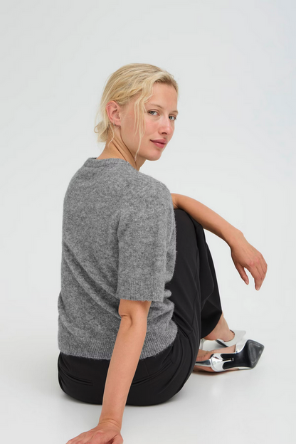 Κοντομάνικο Πλεκτό Τοπ με Στολίδι στο Γιακά