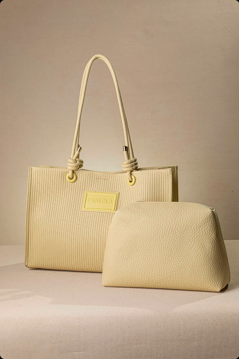 Τσάντα ώμου με extra τσαντάκι