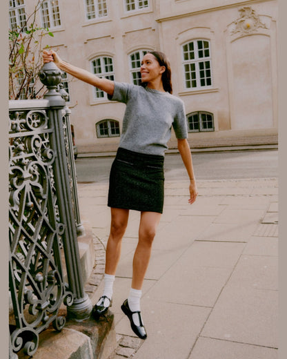 Κοντομάνικο Πλεκτό Τοπ με Στολίδι στο Γιακά