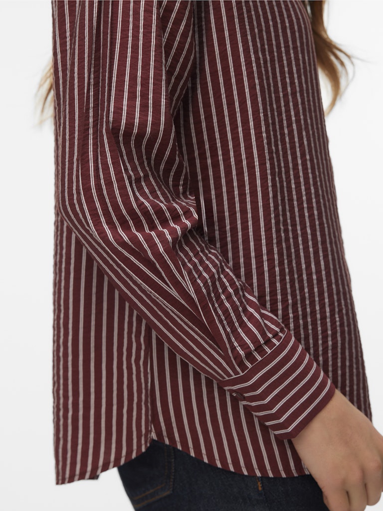 VERO MODA Πουκάμισο Ριγέ Μακριμάνικο Κανονική Εφαρμογή Μπορντώ-Λευκό λεπτομέρεια μανσέτα και ρίγες