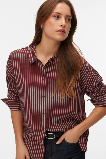 VERO MODA Πουκάμισο Ριγέ Μακριμάνικο Κανονική Εφαρμογή Μπορντώ-Λευκό μπροστινή όψη