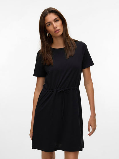 VERO MODA Γυναικείο Φόρεμα Κοντομάνικο mini με Ζώνη Μαύρο  μπροστινή όψη