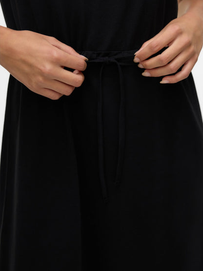 VERO MODA Γυναικείο Φόρεμα Κοντομάνικο mini με Ζώνη Μαύρο λεπτομέρεια ζωνάκι