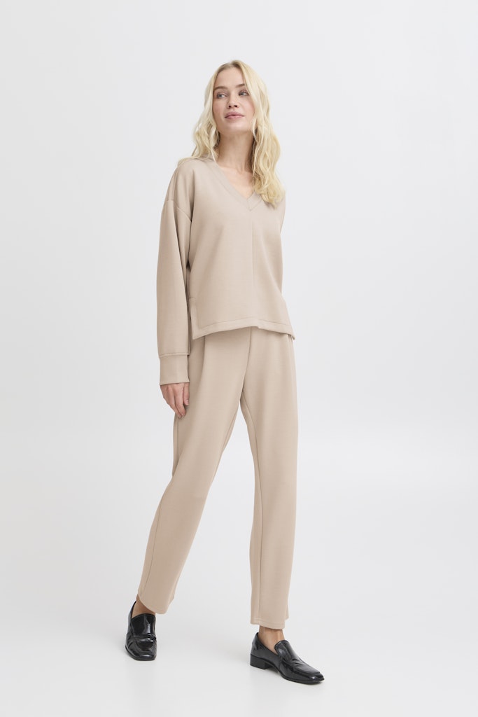  B.YOUNG Γυναικεία Μπλούζα V-Neck Cropped Fit μπεζ ολόσωμη εμφάνιση μπροστινή όψη