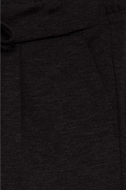 B.YOUNG Γυναικείο Παντελόνι Casual Ψηλόμεσο Ankle Length Μαύρο λεπτομέρεια υφάσματος