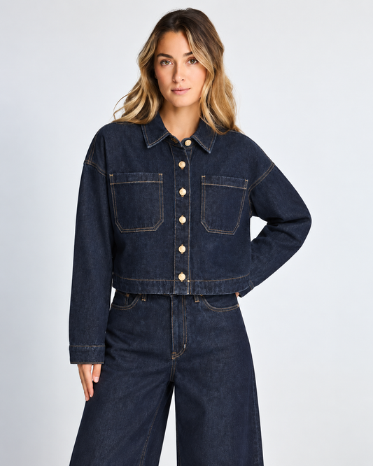 γυναικεία FUNKY BUDDHA σκούρο μπλε cropped denim overshirt oversized κλασικός γιακάς τσέπες στήθος μεταλλικά κουμπιά μπροστά
