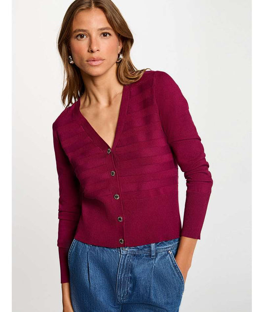 Μπροστινή όψη μπορντώ ζακέτας με V-neck