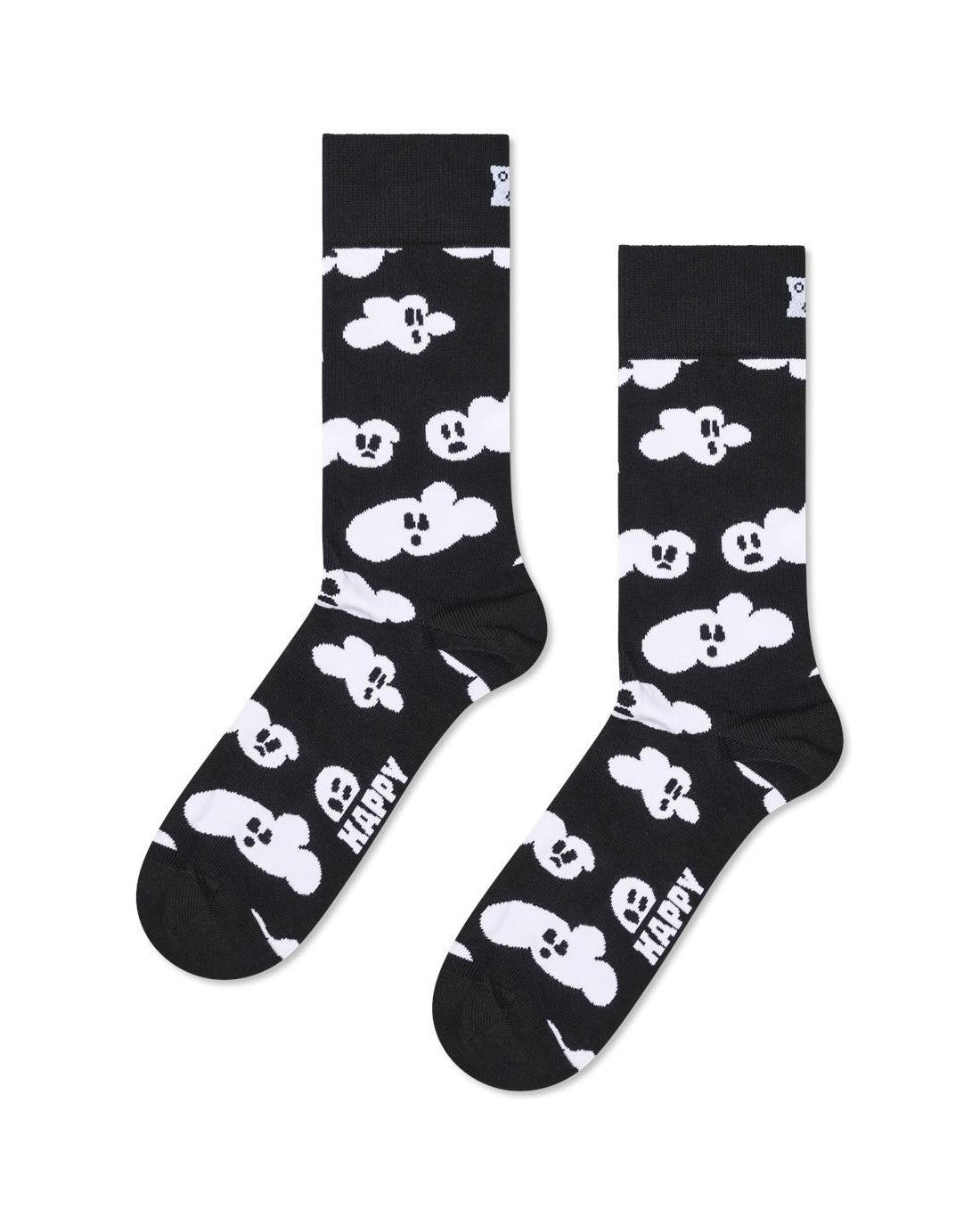 Happy Socks γυναικείες κάλτσες Cloudy Ghost σε μαύρη βάση με λευκά φαντασματάκια, μαύρες λεπτομέρειες στα πρόσωπα και λευκό λογότυπο Happy.
