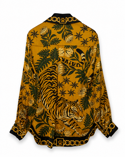 Γυναικείο μακρύ πουκάμισο animal print μουσταρδί, πίσω όψη
