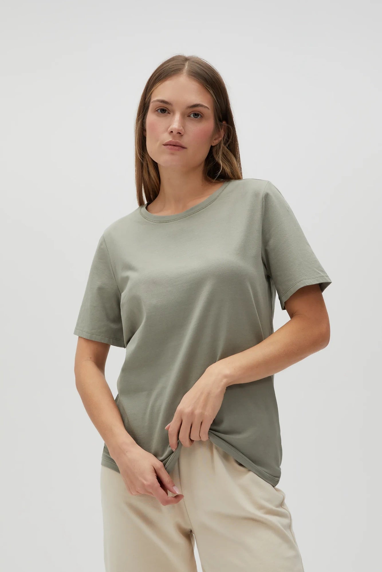 MOODO λαδί round neck t-shirt μαλακό βαμβάκι - μπροστινή όψη
