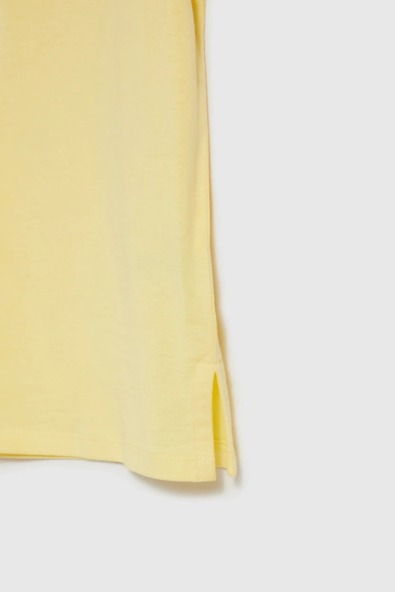 MOODO κίτρινο t-shirt μαλακό υφάσμα - λεπτομέρεια