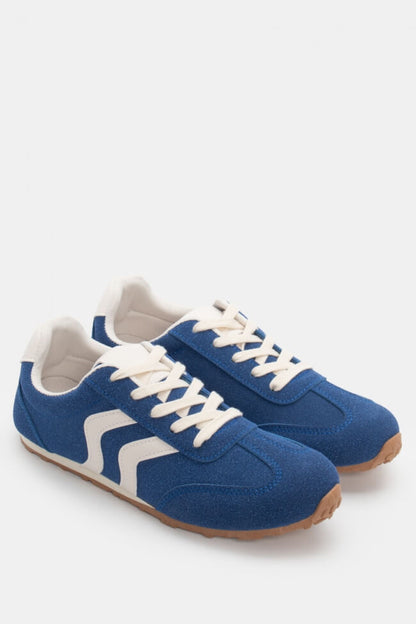 Sneakers σε Συνδυασμό Χρωμάτων