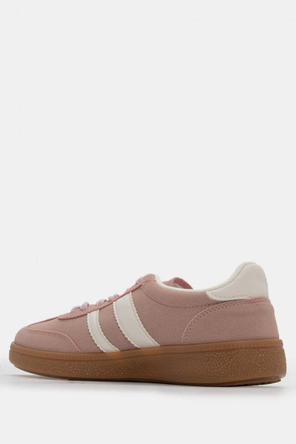 Sneakers σε Συνδυασμό Χρωμάτων