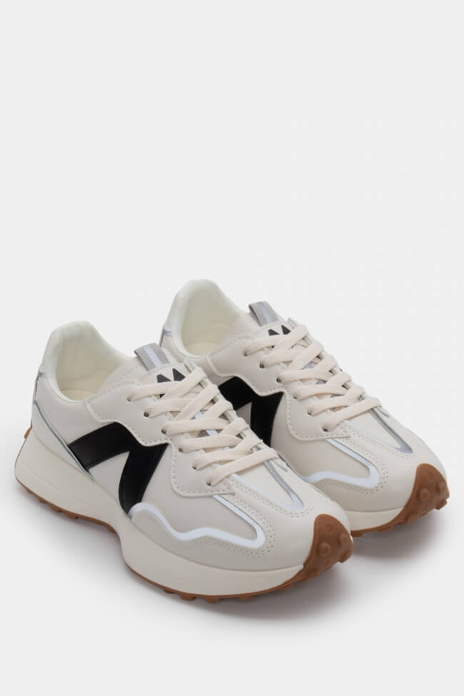 Sneakers σε Συνδυασμό Χρωμάτων