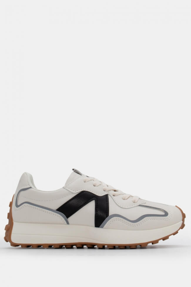 Sneakers σε Συνδυασμό Χρωμάτων