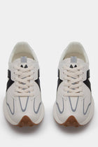 Sneakers σε Συνδυασμό Χρωμάτων