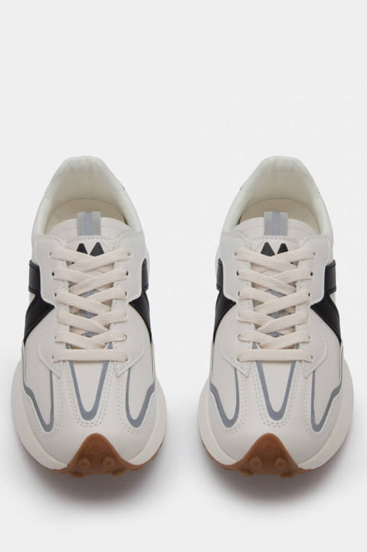 Sneakers σε Συνδυασμό Χρωμάτων