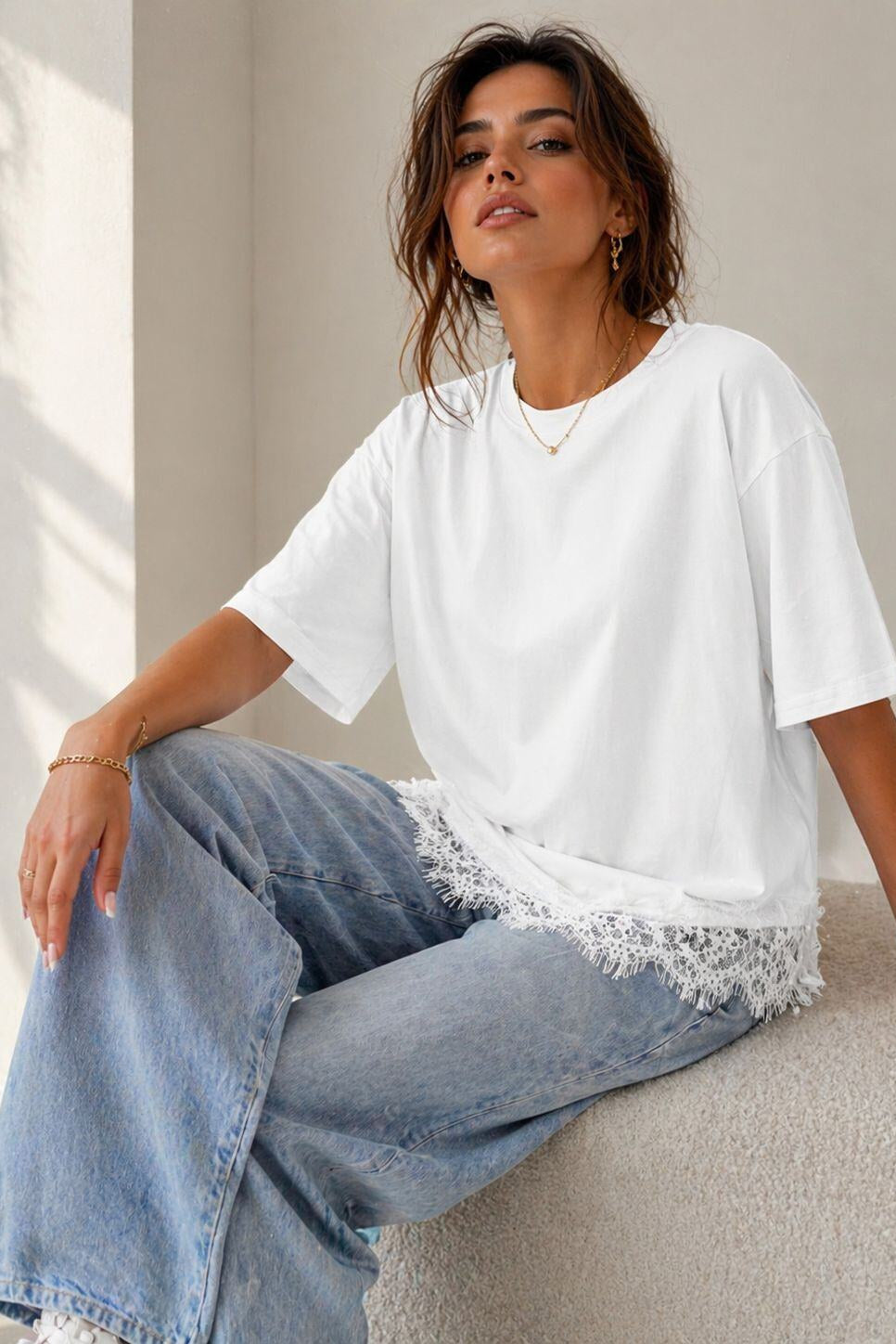 T-shirt Oversized με Δαντέλα