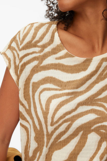 VERO MODA Μπλούζα Animal Print Κοντομάνικη Κανονική Εφαρμογή Μπεζ-Εκρού λεπτομέρεια print, λαιμόκοψης και μανικιού