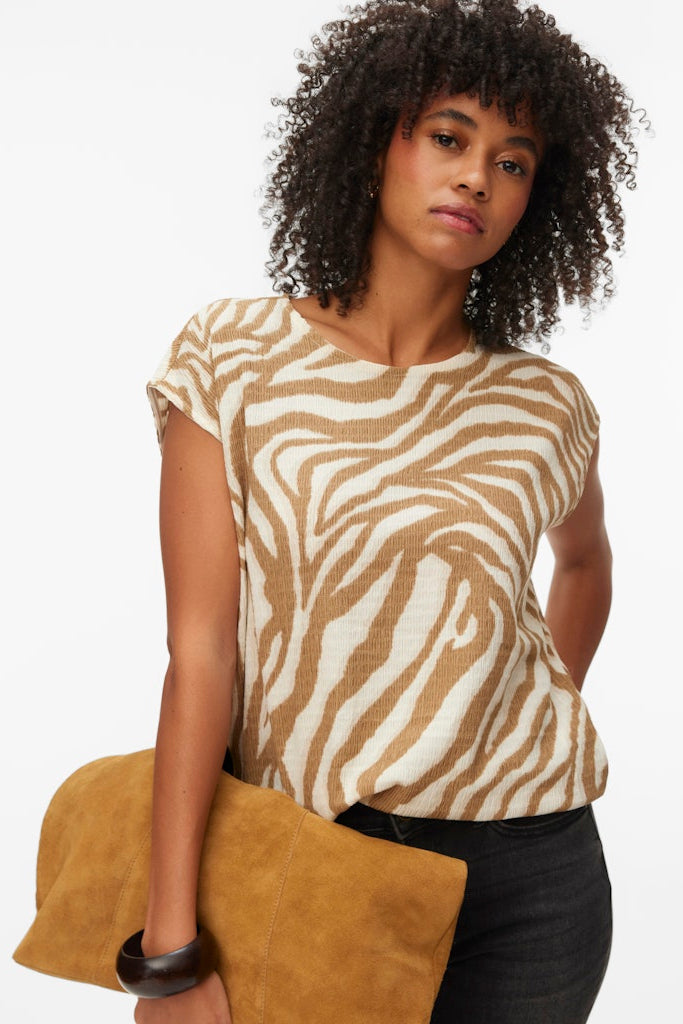 VERO MODA Μπλούζα Animal Print Κοντομάνικη Κανονική Εφαρμογή Μπεζ-Εκρού μπροστινή όψη