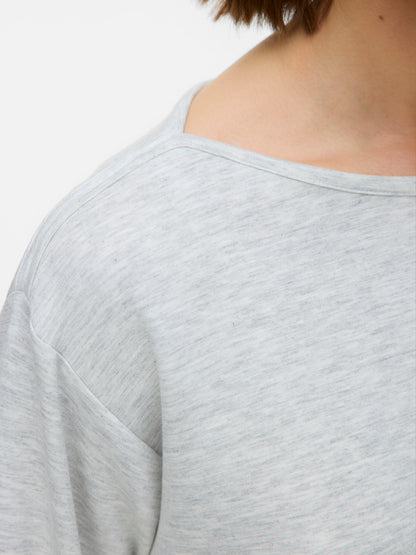 VERO MODA Γυναικεία Μπλούζα Boat Neck Μακρυμάνικη Ανοιχτό Γκρι Μελανζέ λεπτομέρεια λαιμόκοψη