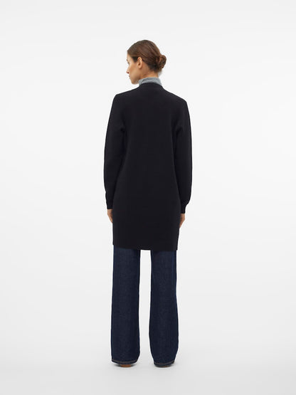 Ολόσωμη εμφάνιση με γυναικεία μακριά πλεκτή ζακέτα Vero Moda πίσω όψη