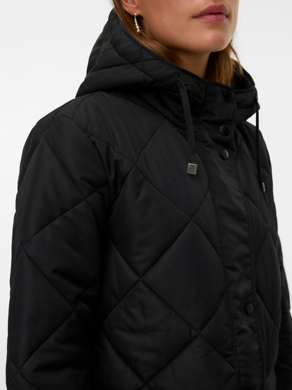 VERO MODA Γυναικείο Μακρύ Καπιτονέ Μπουφάν Μαύρο - λεπτομέρεια κορδονιού