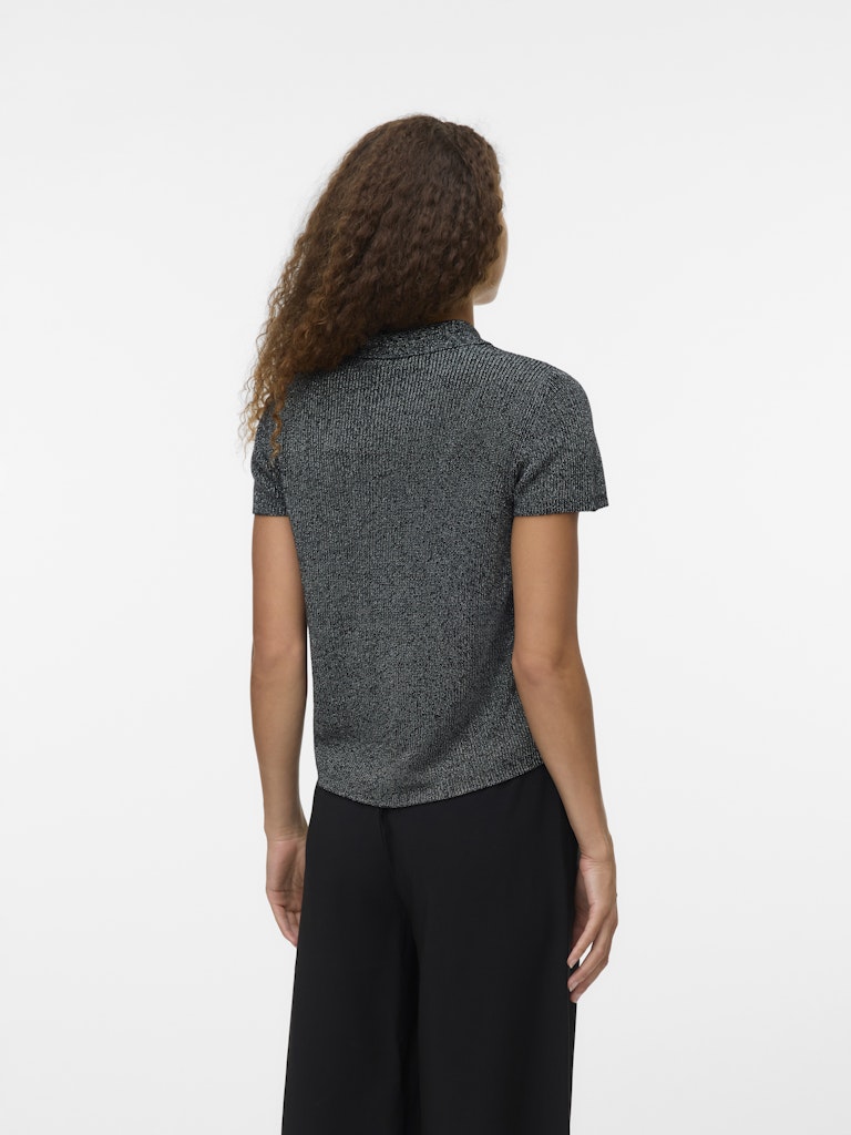 Πίσω όψη γυναικείου πλεκτού polo Vero Moda 