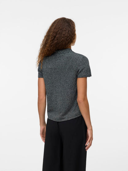 Πίσω όψη γυναικείου πλεκτού polo Vero Moda 