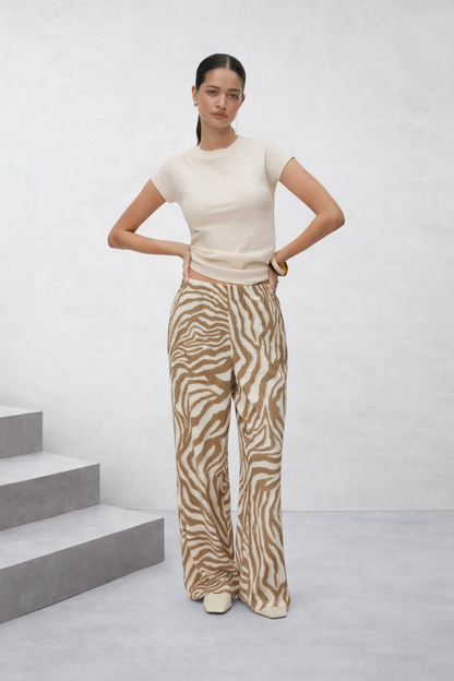 VERO MODA Γυναικεία Παντελόνα Animal Print Wide Leg Μπεζ-Εκρού ολόσωμη εμφάνιση